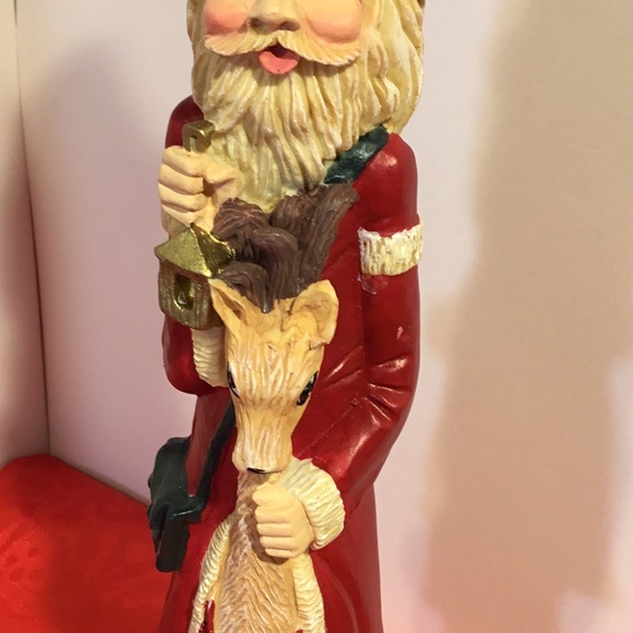 Old World Style Santa Christmas Candle Holder - Picture 4 of 15